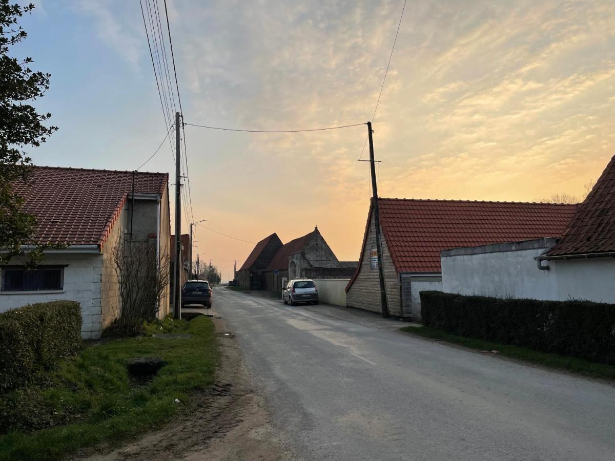 Gite A La Campagne Mais Proche De Tout Villa Moringhem Exterior photo